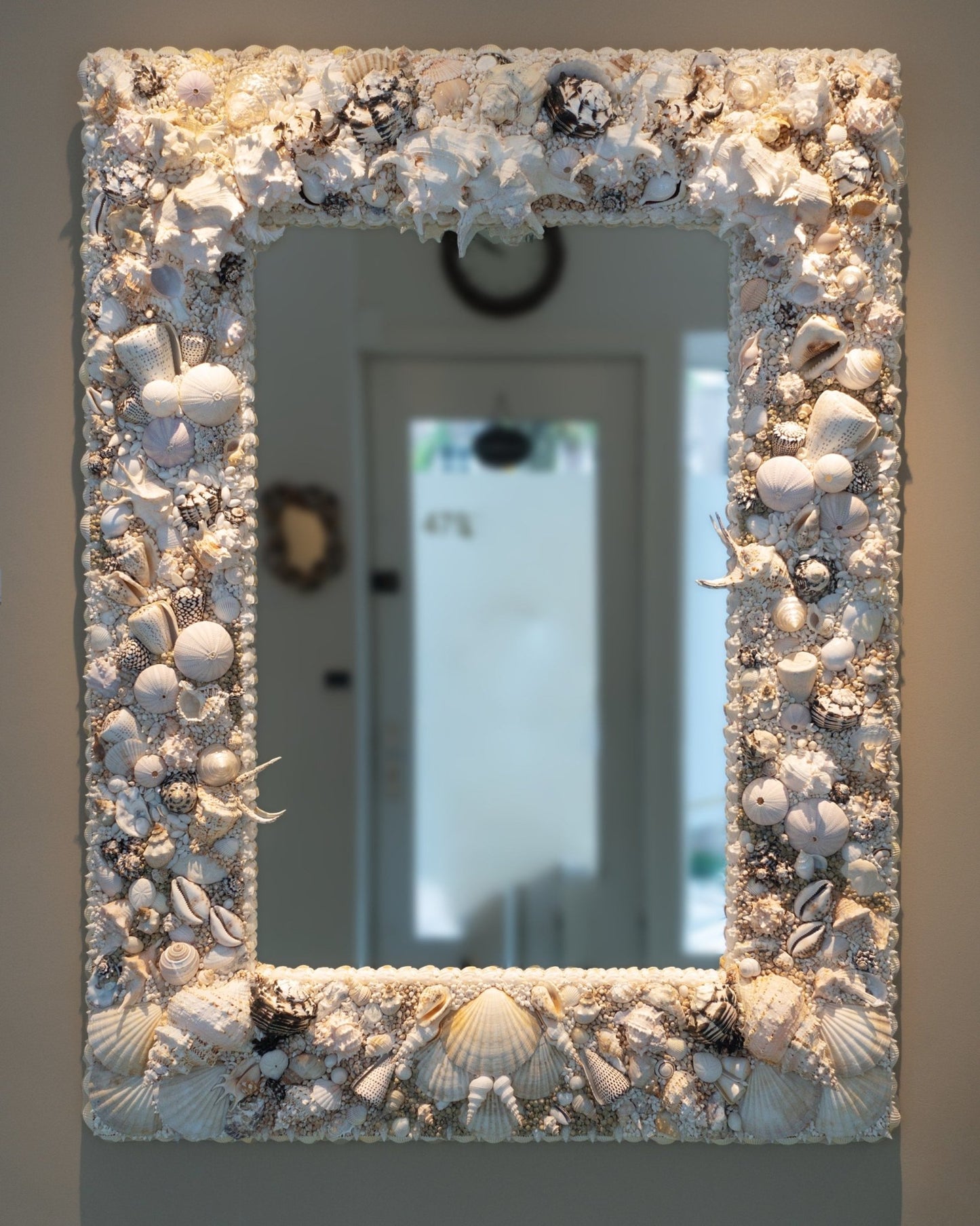 MUREX | Shell mirror, 1 of 1 | Shellman | Amsterdam | Natural art from sea and beach