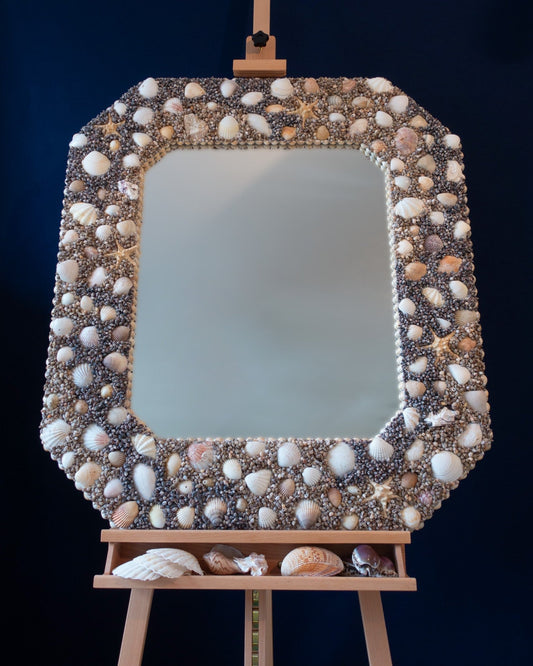 CUTTING CORNERS MIX | Shell mirror, 1 of 1 | Shellman | Amsterdam | Natural art from sea and beach