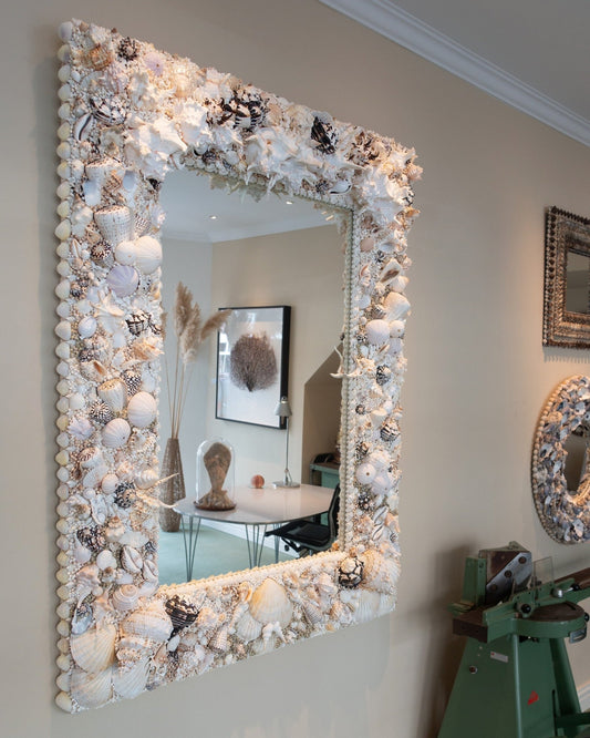 MUREX | Shell mirror, 1 of 1 | Shellman | Amsterdam | Natural art from sea and beach