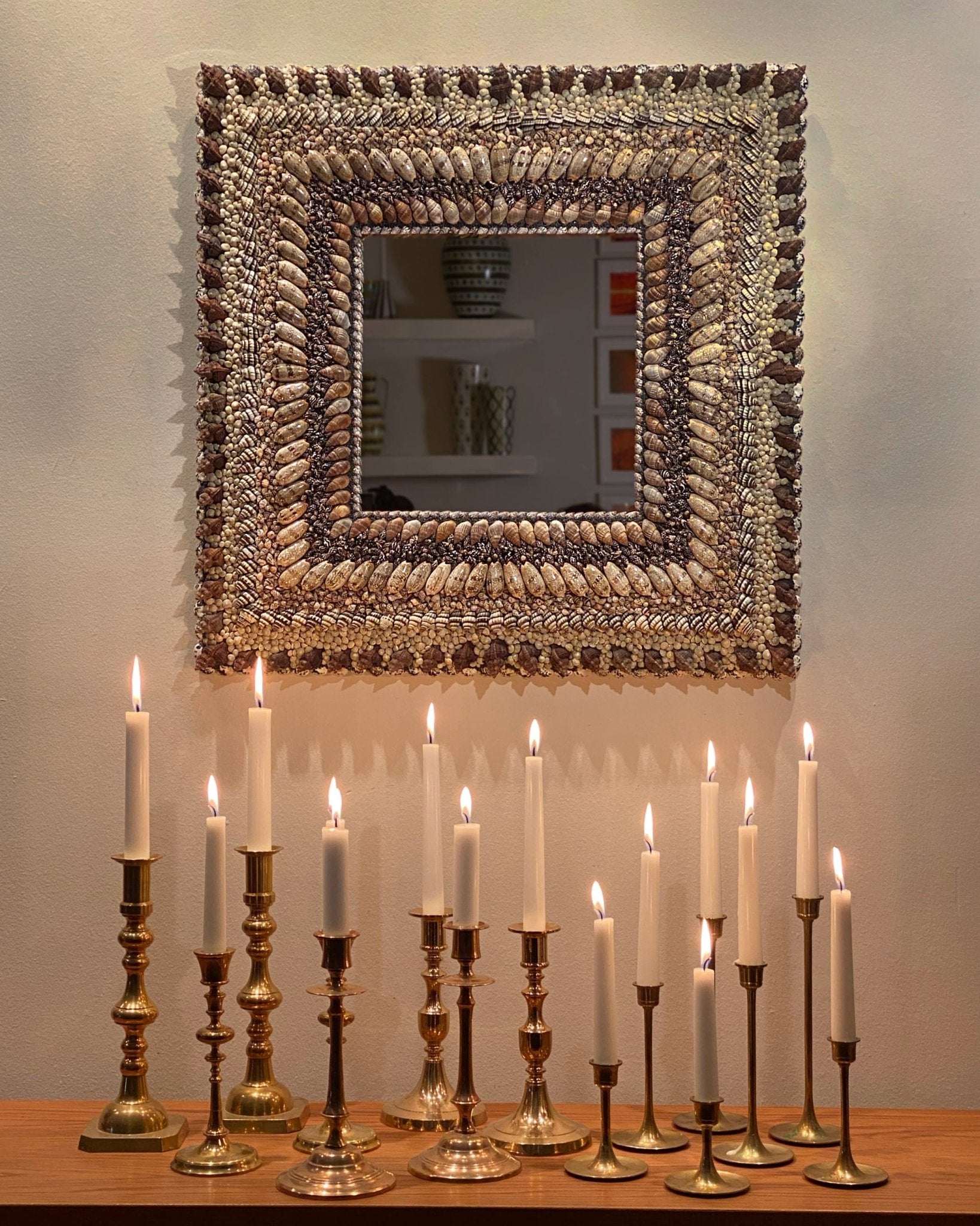 THE SQUARE | Shell mirror, 1 of 1 | Shellman | Amsterdam | Natural art from sea and beach